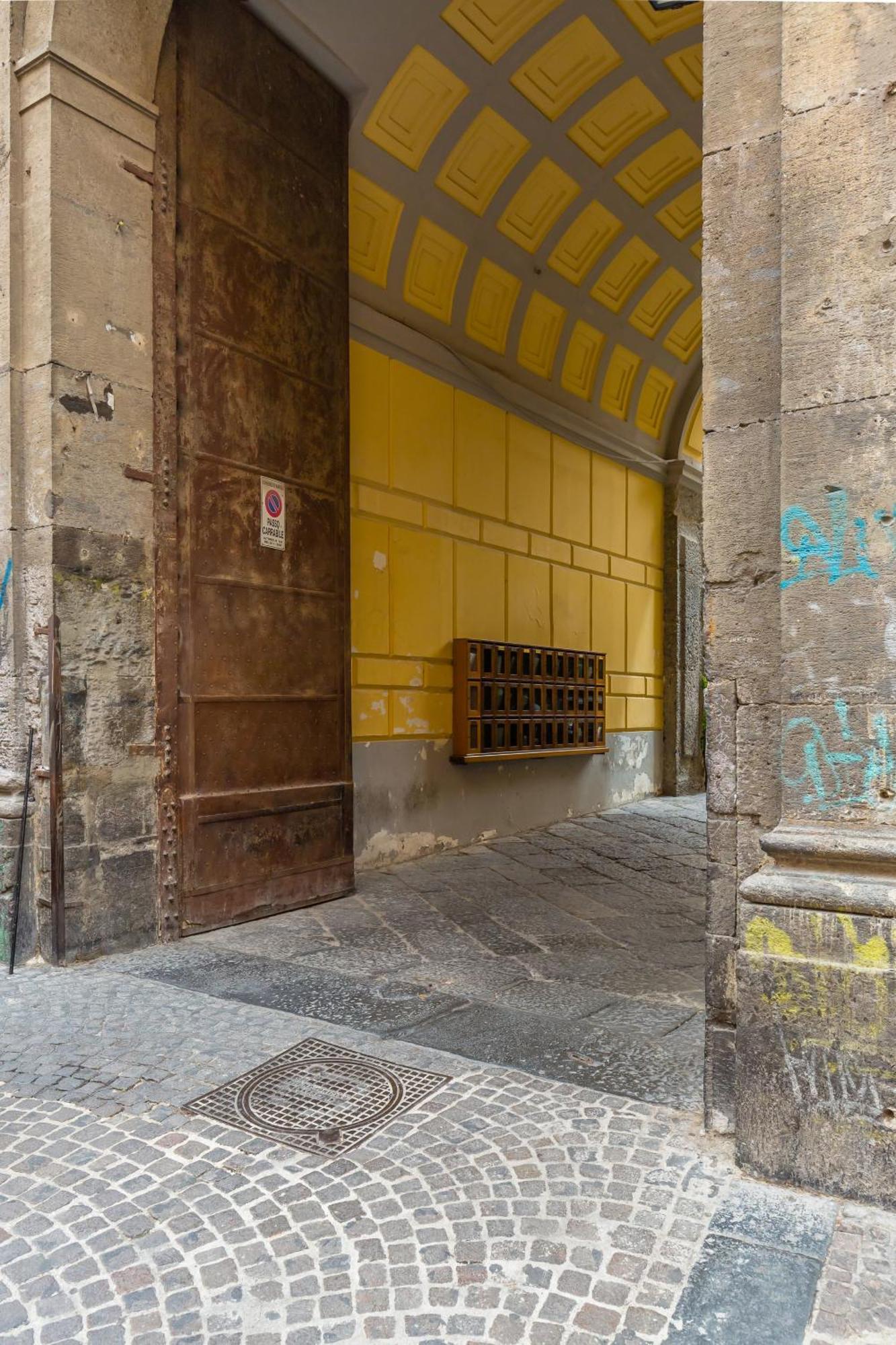 Residenza Trinità Maggiore Nápoles Exterior foto